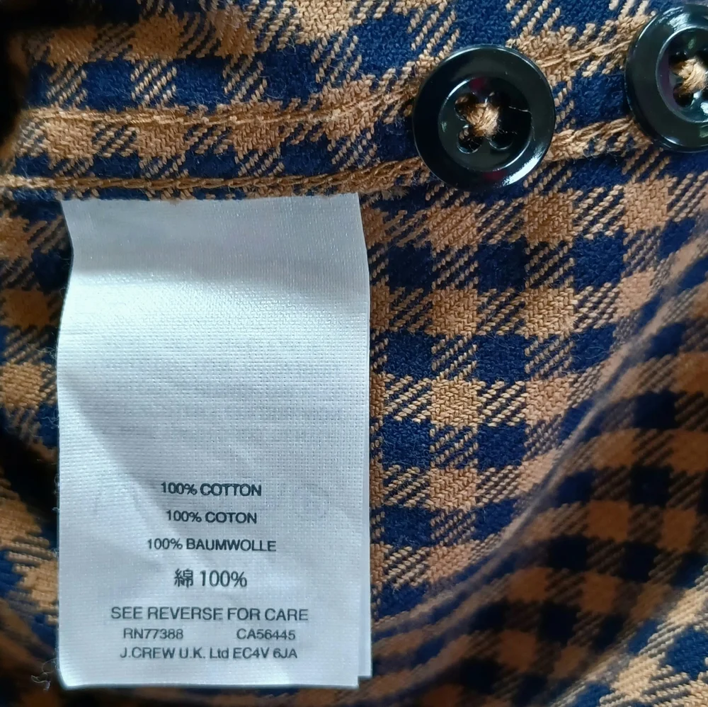 J Crew Flannel (Navy/Tan)!